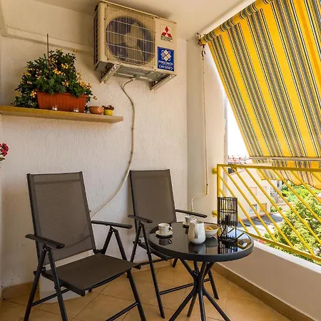 Many Apartamento