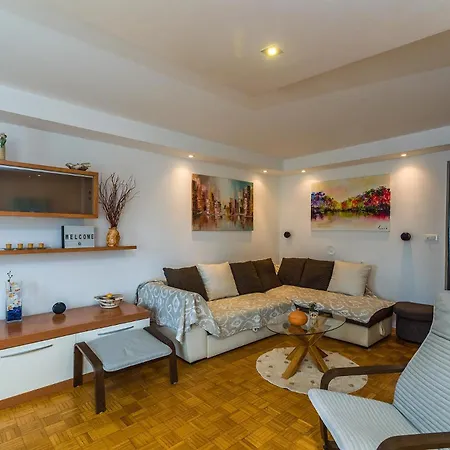 Apartamento Many Pula
